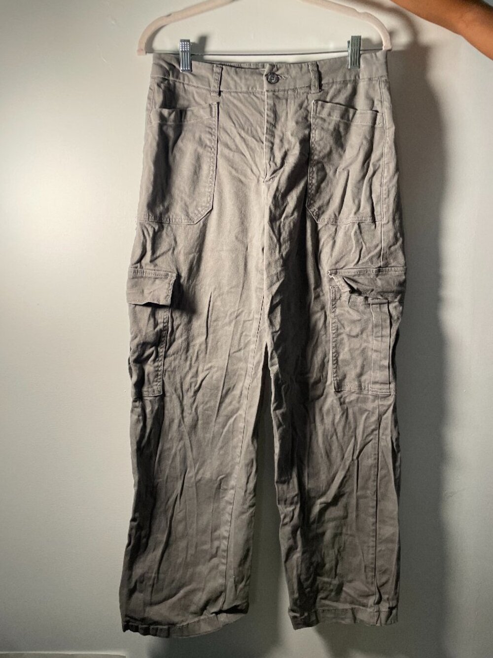 Vintage Y2K Grey Cotton Wide Leg Cargo Pants (Medium; US 9/29)